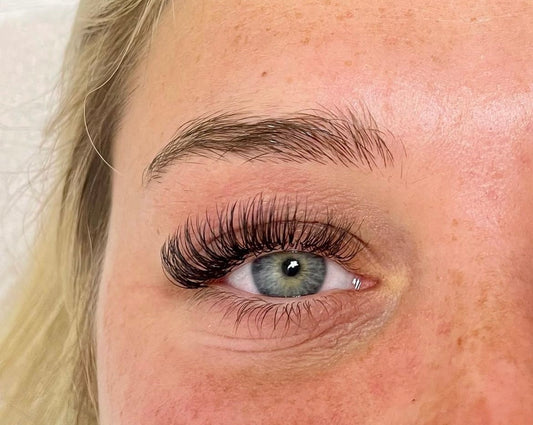 Volume Lash Extensions Hands-On Certification Class